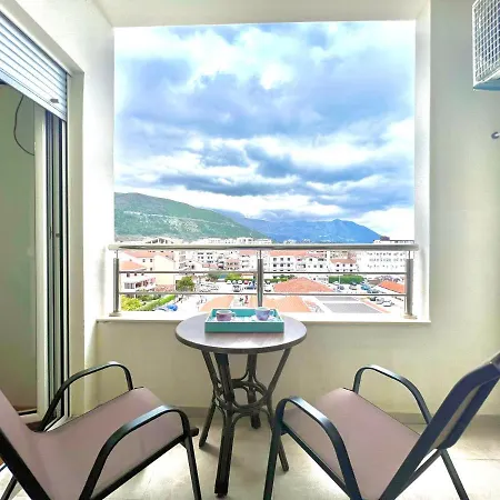 Azure Lägenhet Budva